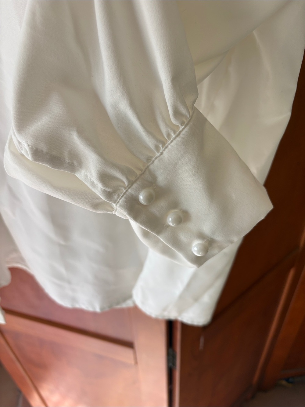 White Ruffled Collar Button-Front Blouse - Picture 3 of 6